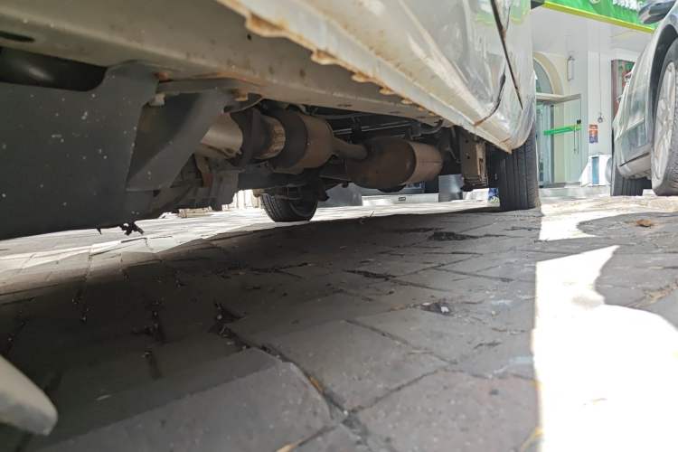 Used Wuling Rongguang  Chassis Front Left
