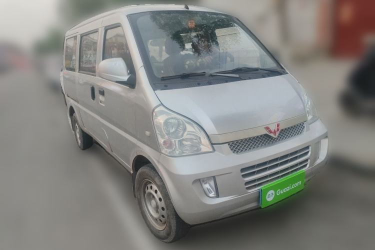 Used Wuling Rongguang  Front Right 45 Deg