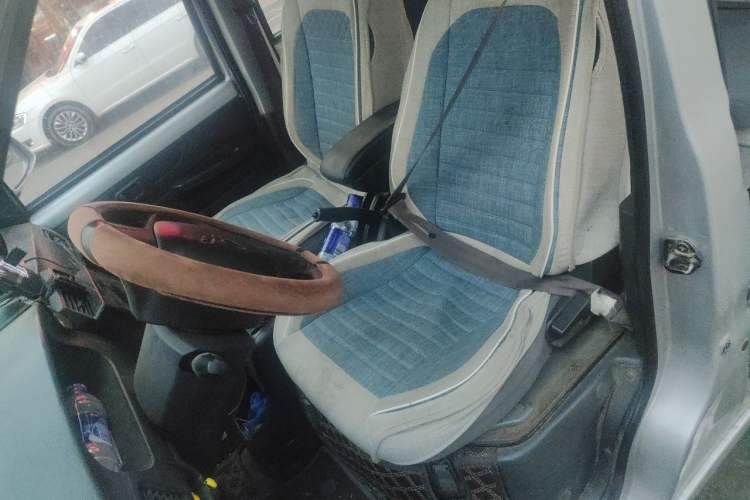 Used Wuling Rongguang  Left Front Seat