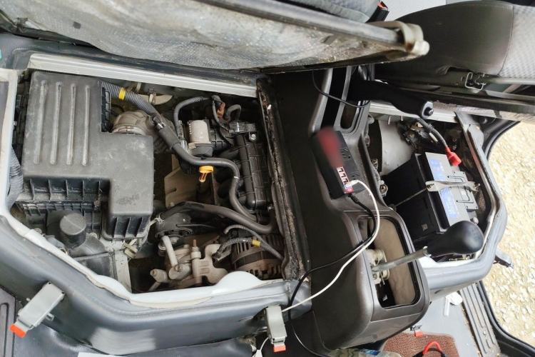 Used Wuling Rongguang  Engine Bay