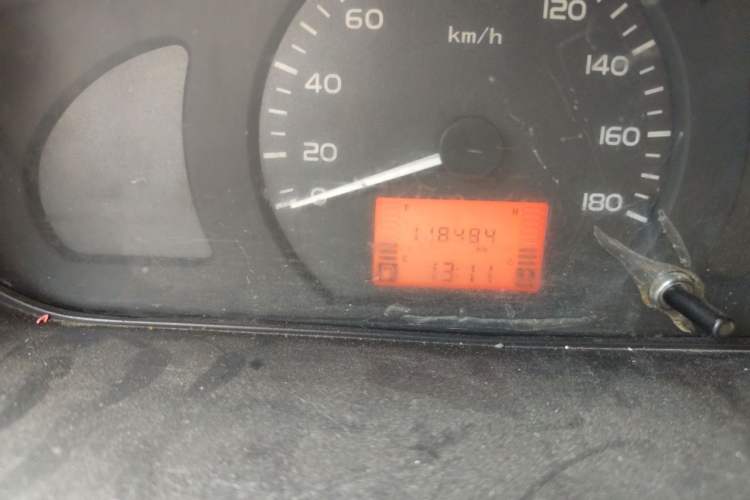 Used Wuling Rongguang  Odometer Close Up