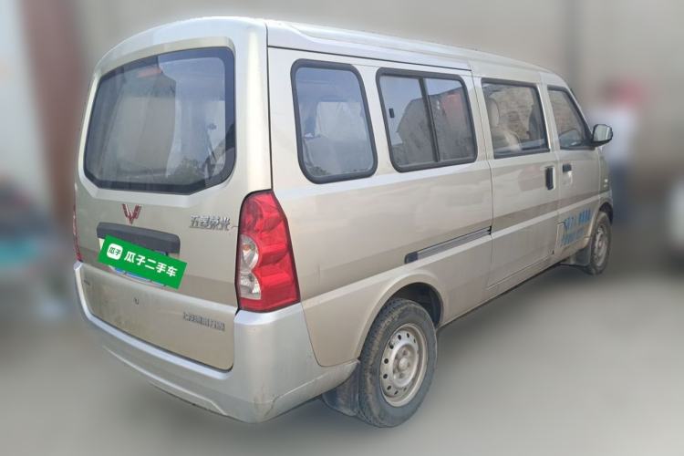 Used Wuling Rongguang 2017 1.5L Extended Basic Version Rear Right 45 Deg