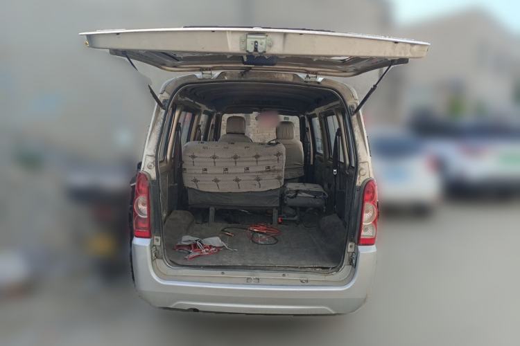 Used Wuling Rongguang 2017 1.5L Extended Basic Version Trunk
