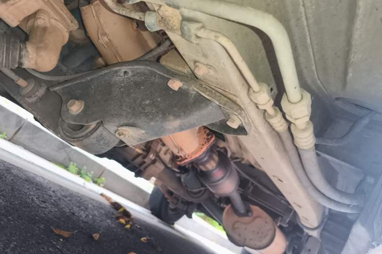 Used Wuling Rongguang 2017 1.5L Extended Basic Version Chassis Front Left