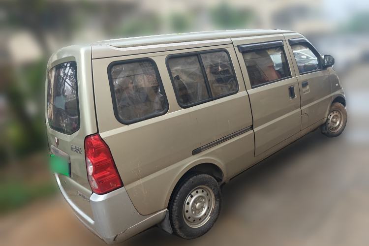 Used Wuling Rongguang 2017 1.2L Extended Basic Version Exterior 5