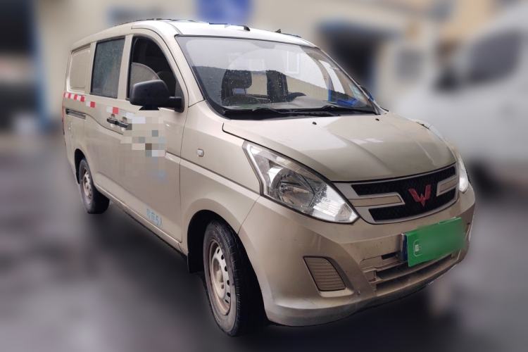 Used Wuling Rongguang  Front Right 45 Deg