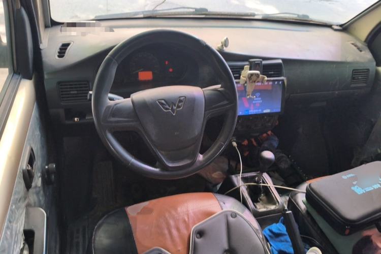 Used Wuling Rongguang 2017 1.5L Extended Basic Version Steering Wheel