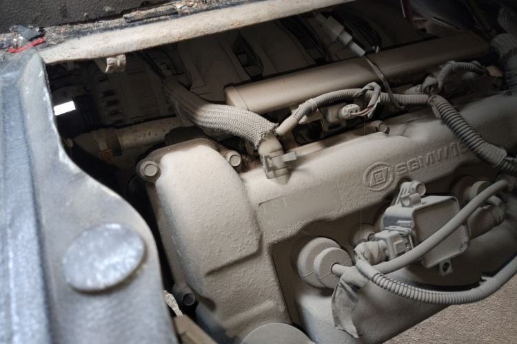 Used Wuling Rongguang  Engine Bay Right
