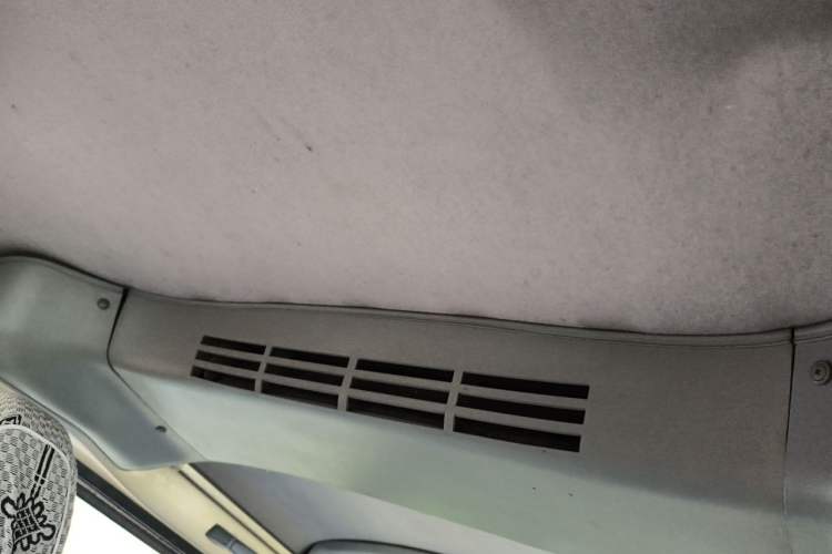 Used Wuling Rongguang 2017 1.5L Extended Basic Version Headliner