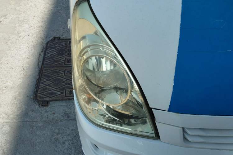 Used Wuling Rongguang  Right Front Headlight