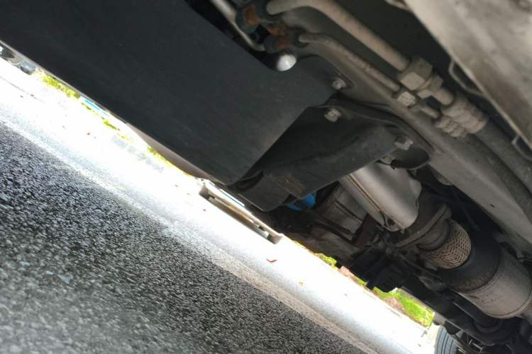 Used Wuling Rongguang 2017 1.5L Extended Basic Version Chassis Front Left