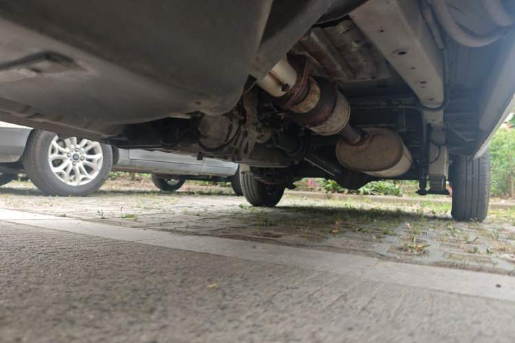 Used Wuling Rongguang 2017 1.5L Extended Basic Version Chassis Front Left