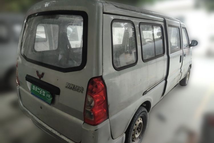 Used Wuling Rongguang 2017 1.5L Extended Basic Version Rear Right 45 Deg