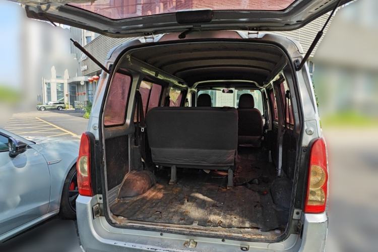 Used Wuling Rongguang 2017 1.5L Extended Basic Version Trunk