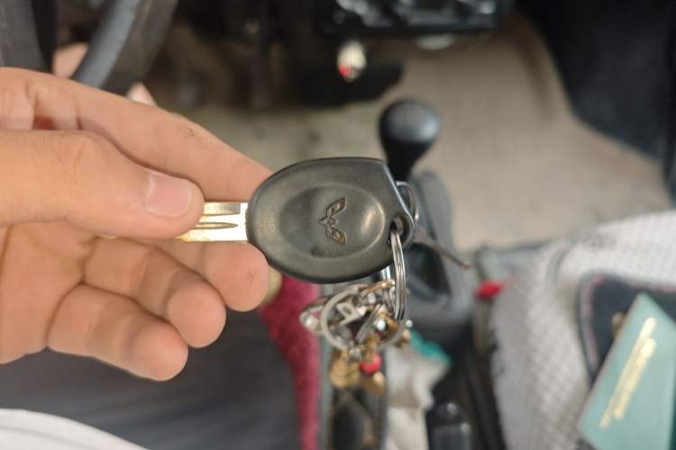 Used Wuling Rongguang 2017 1.5L Extended Basic Version Vehicle Key
