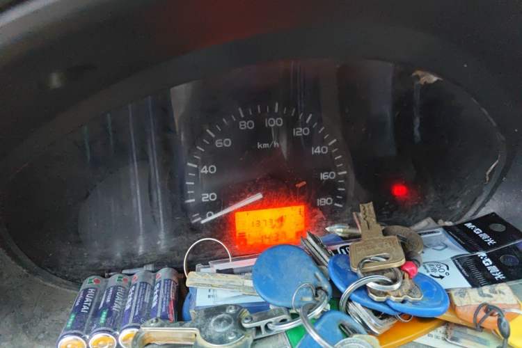 Used Wuling Rongguang 2017 1.5L Extended Basic Version Instrument Cluster