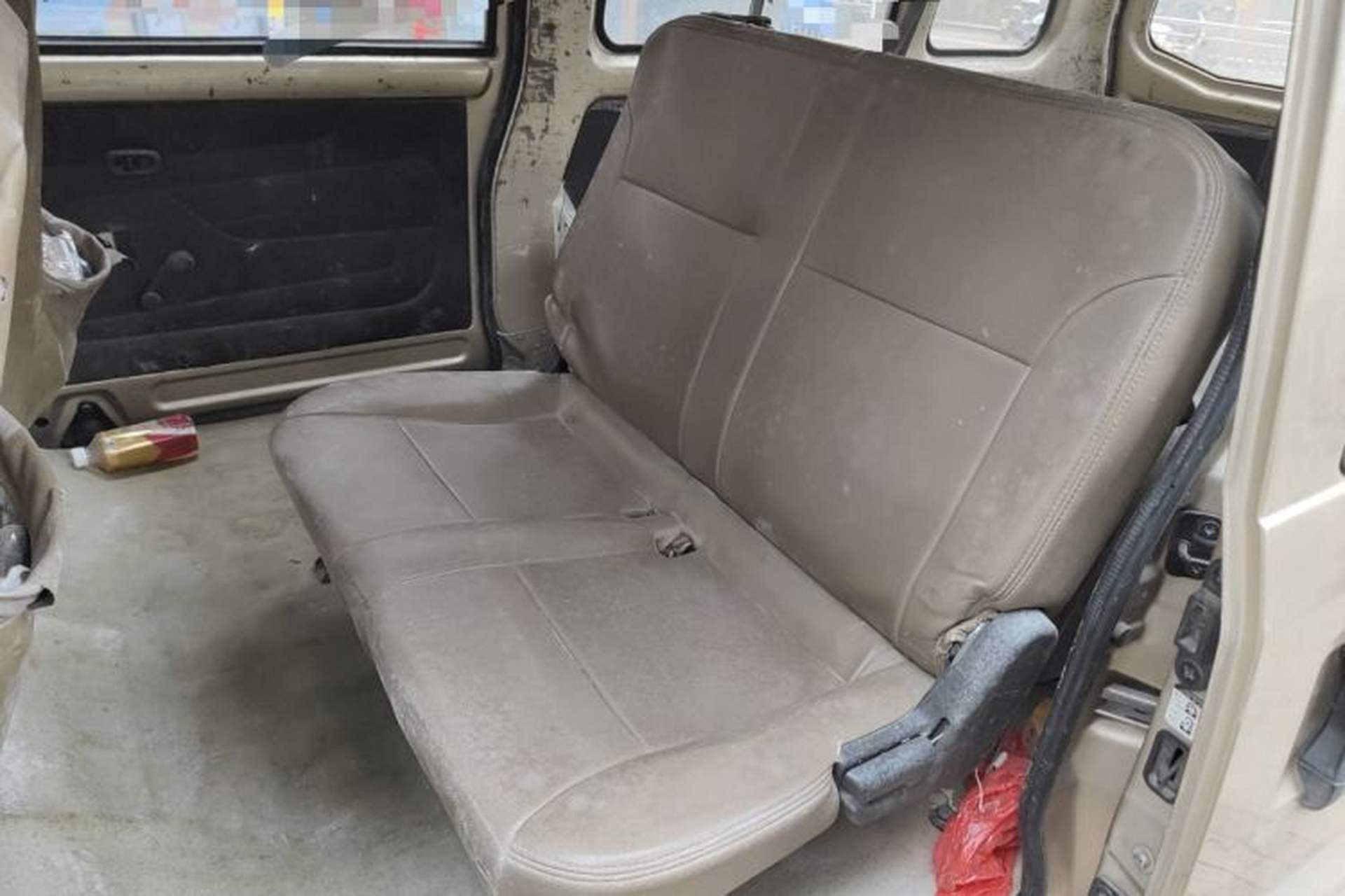 Used Wuling Rongguang 2017 1.5L Extended Basic Version Interior 4