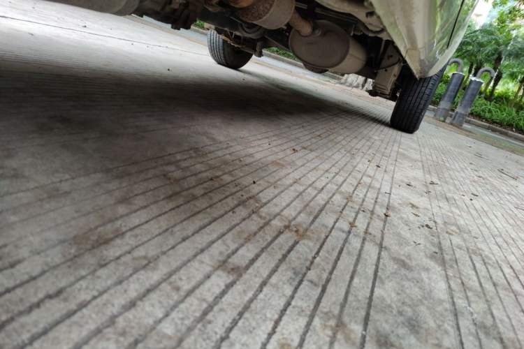 Used Wuling Rongguang 2017 1.5L Extended Basic Version Chassis Front Left
