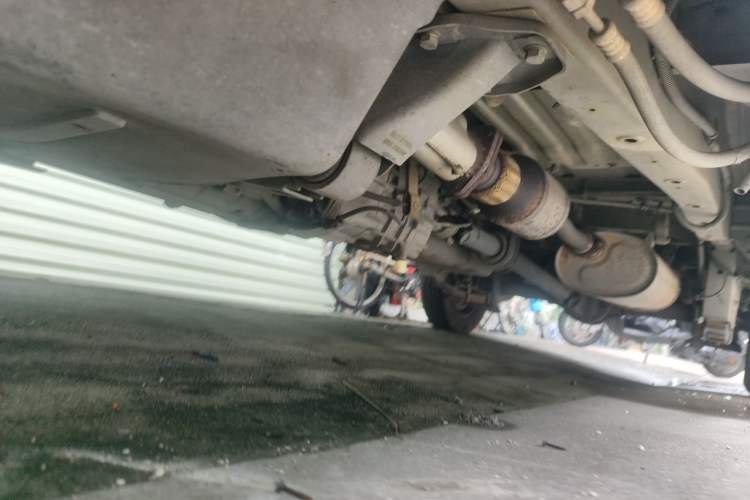 Used Wuling Rongguang 2017 1.5L Extended Basic Version Chassis Front Left