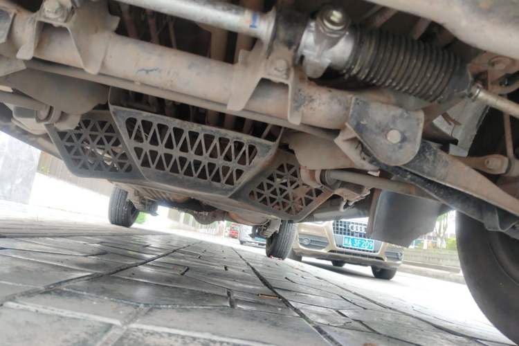 Used Wuling Rongguang 2017 1.5L Extended Basic Version Chassis Front
