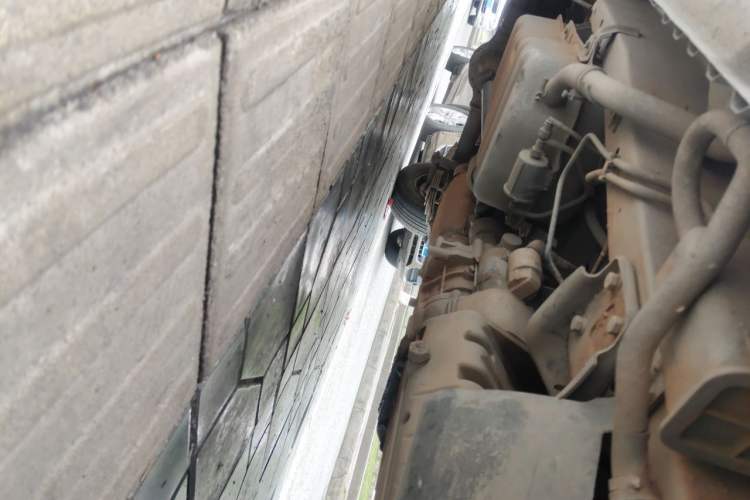 Used Wuling Rongguang 2017 1.5L Extended Basic Version Chassis Front Right