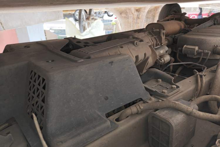 Used Wuling Rongguang 2017 1.5L Extended Basic Version Chassis Front Right