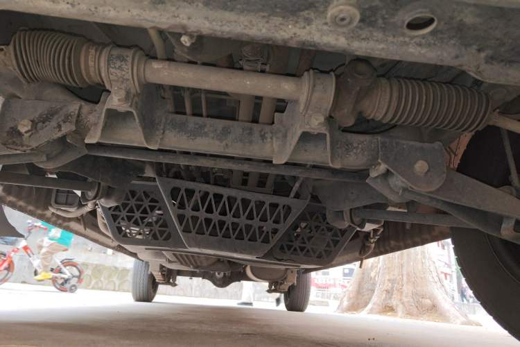 Used Wuling Rongguang 2017 1.5L Extended Basic Version Chassis Front