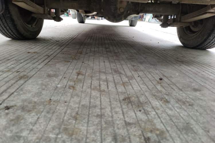 Used Wuling Rongguang 2017 1.5L Extended Basic Version Chassis Rear