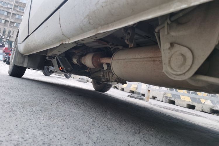 Used Wuling Rongguang 2017 1.5L Extended Basic Version Chassis Rear Left