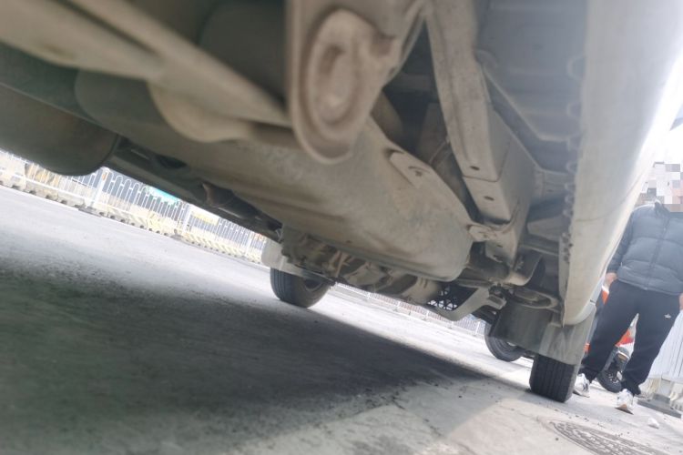 Used Wuling Rongguang 2017 1.5L Extended Basic Version Chassis Rear Right