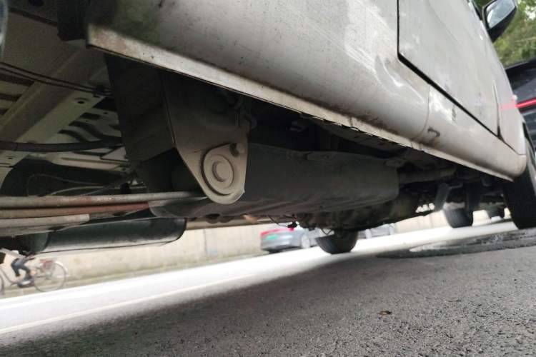 Used Wuling Rongguang 2017 1.5L Extended Basic Version Chassis Rear Right