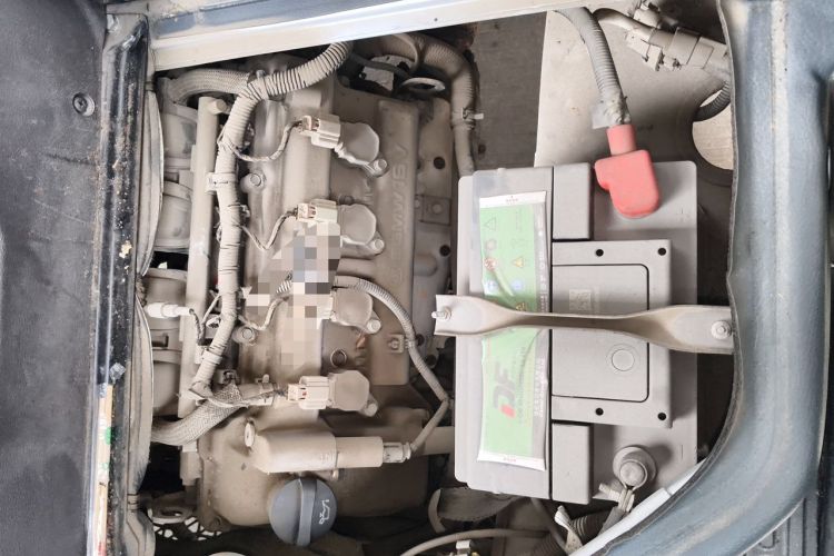 Used Wuling Rongguang  Engine Bay