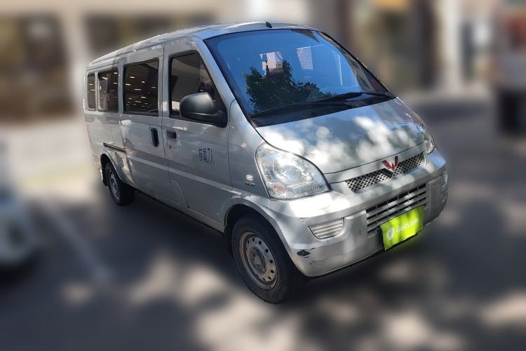 Used Wuling Rongguang 2017 1.5L Extended Basic Version Exterior 2