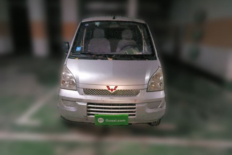 Used Wuling Rongguang 2017 1.5L Extended Basic Version Front