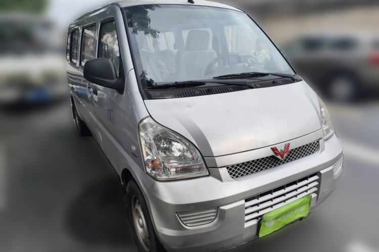 Used Wuling Rongguang 2017 1.5L Extended Basic Version Front