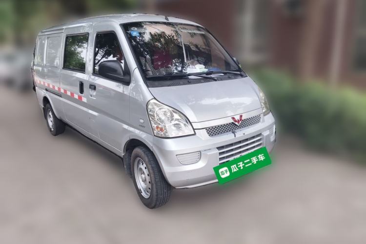 Used Wuling Rongguang  Front Right 45 Deg