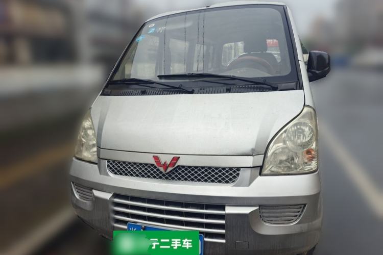 Used Wuling Rongguang 2017 1.5L Extended Basic Version Front