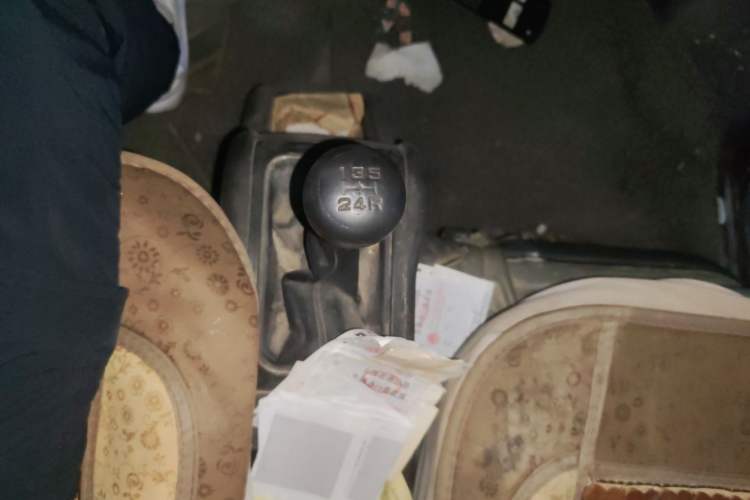 Used Wuling Rongguang 2017 1.5L Extended Basic Version Gear Lever