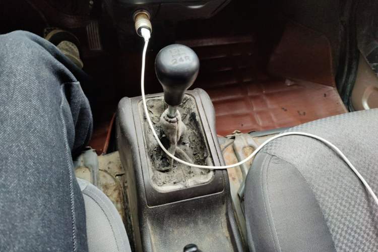 Used Wuling Rongguang 2017 1.5L Extended Basic Version Gear Lever