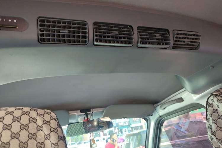 Used Wuling Rongguang 2017 1.5L Extended Basic Version Headliner