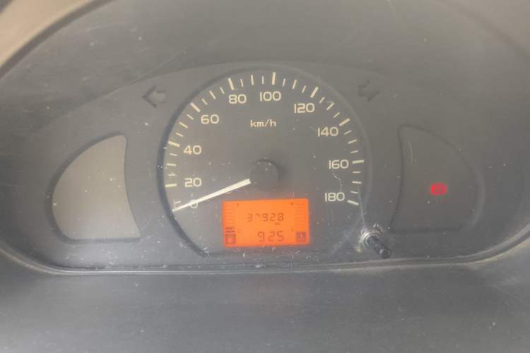 Used Wuling Rongguang 2017 1.5L Extended Basic Version Instrument Cluster