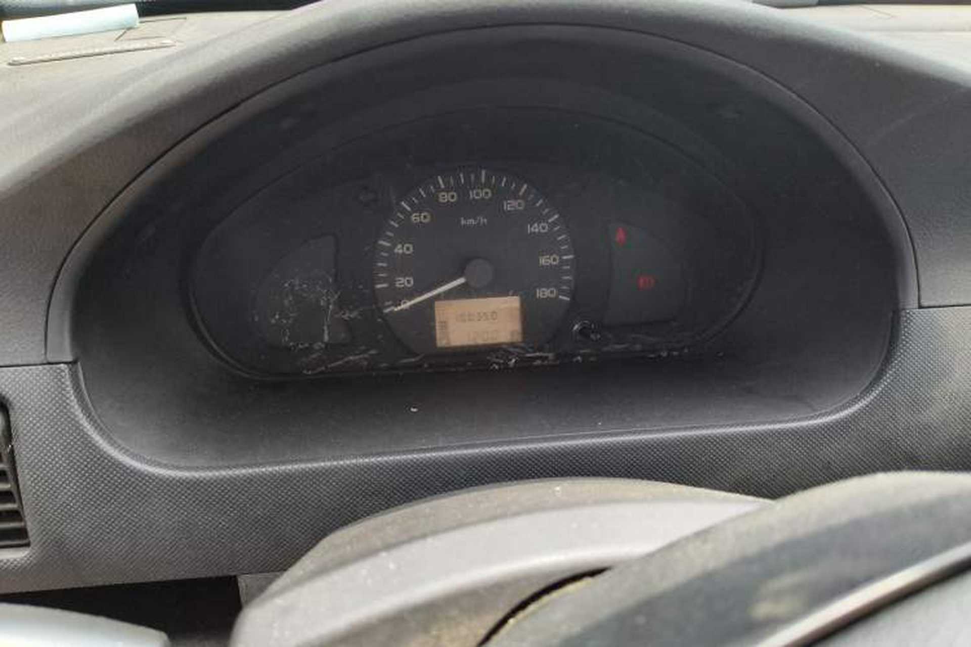 Used Wuling Rongguang 2017 1.5L Extended Basic Version Instrument Cluster