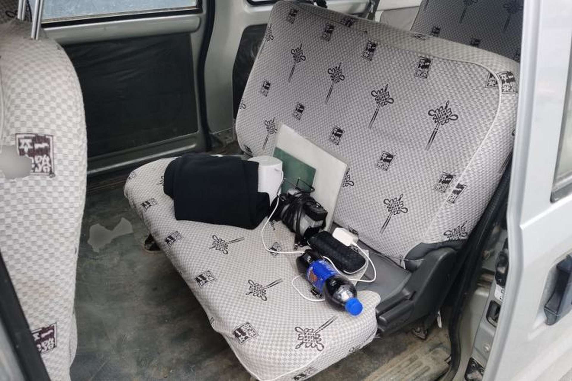 Used Wuling Rongguang 2017 1.5L Extended Basic Version Left Rear Seat