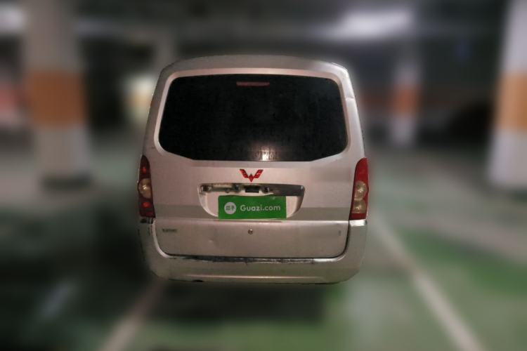 Used Wuling Rongguang 2017 1.5L Extended Basic Version Rear