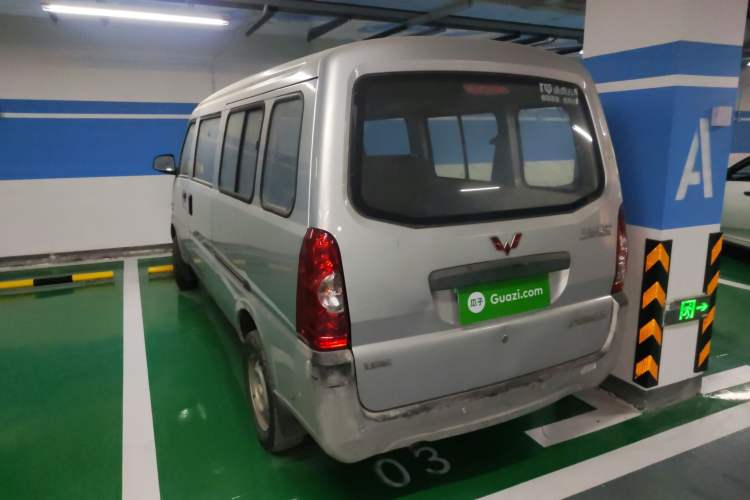 Used Wuling Rongguang 2017 1.5L Extended Basic Version Rear Left 45 Deg