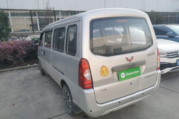 Used Wuling Rongguang 2017 1.5L Extended Basic Version Rear Left 45 Deg