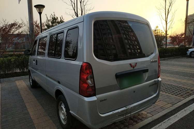 Used Wuling Rongguang 2017 1.5L Extended Basic Version Rear Left 45 Deg