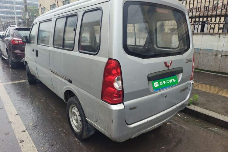 Used Wuling Rongguang 2017 1.5L Extended Basic Version Rear Left 45 Deg