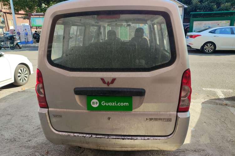 Used Wuling Rongguang 2017 1.5L Extended Basic Version Rear