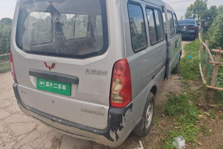 Used Wuling Rongguang 2017 1.5L Extended Basic Version Rear Right 45 Deg